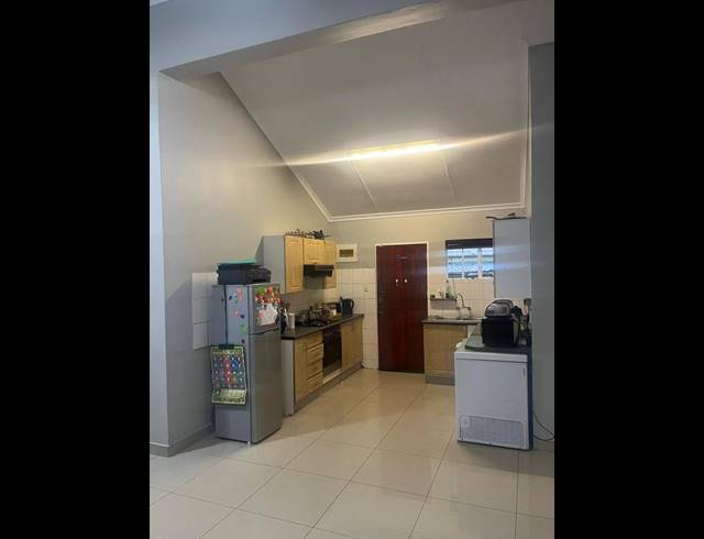 3 BEDROOM HOUSE FOR SALE IN HALFWAY GARDENS